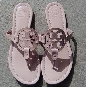 I'll consider offers but I don't entertain low ballers